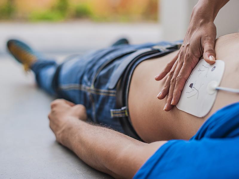 person performing CPR
